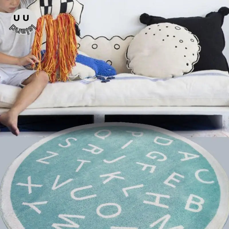 Okrągły puszysty dywan do zabawy dla dzieci z alfabetem, miękkie do sypialni dla dzieci .