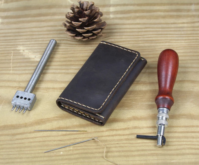 Wysokiej klasy ręcznie robiony męski portfel na klucze ze skóry