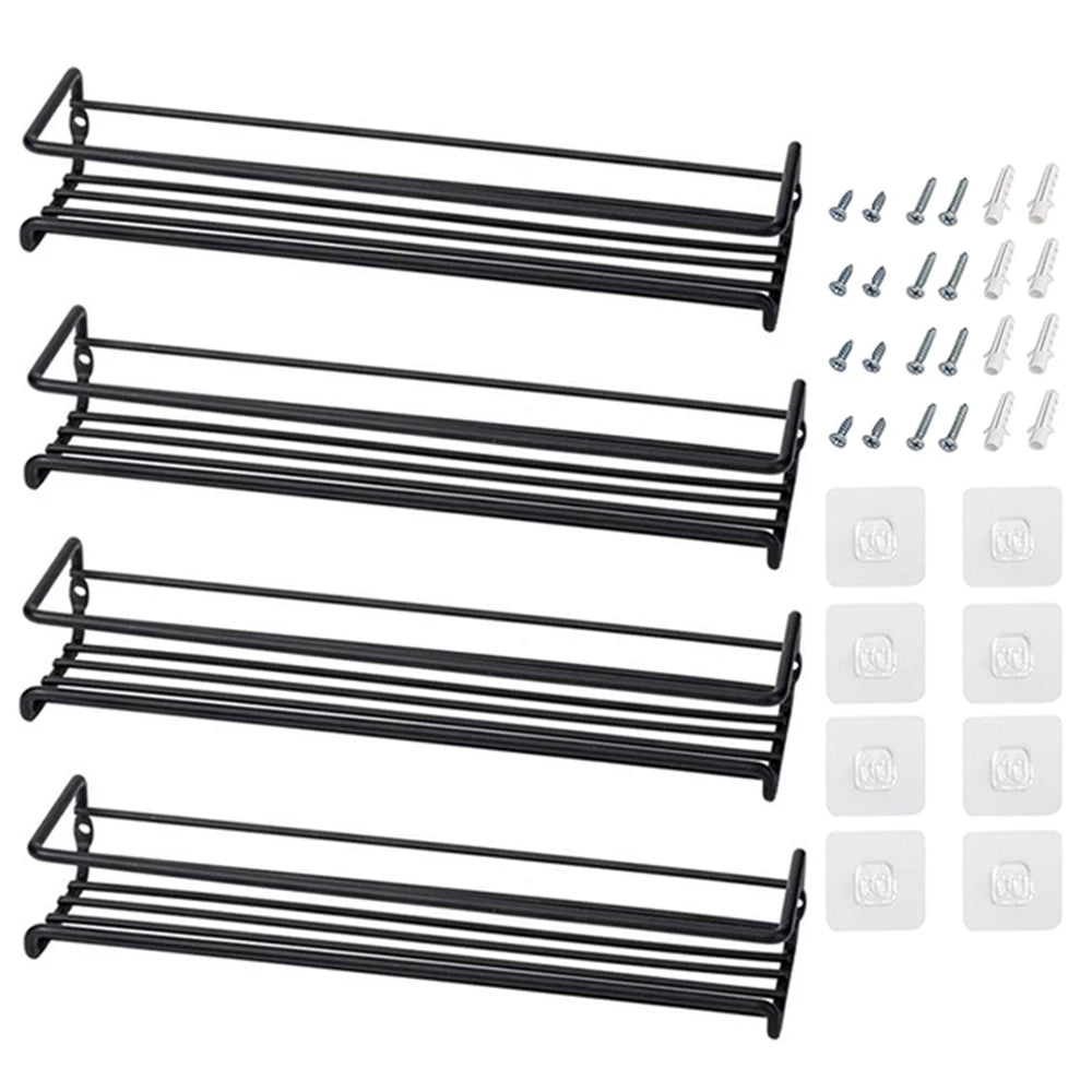 Organizer na przyprawy, półki ścienne do przechowywania.