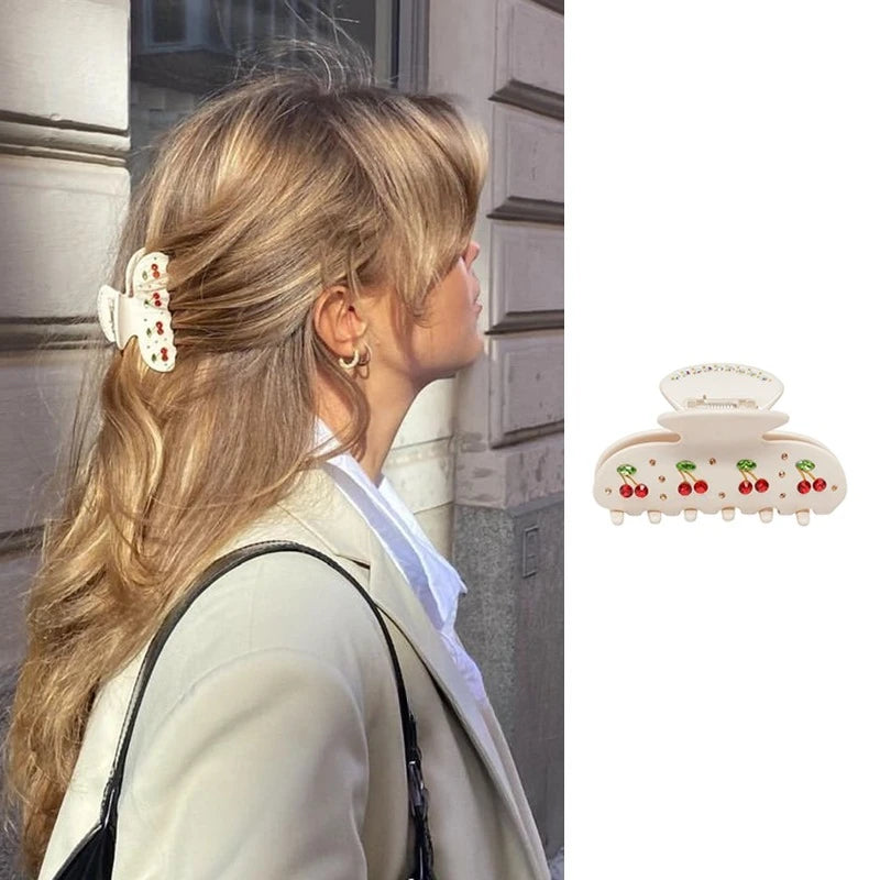 Spinki do włosów z wiśniami dla kobiet i dziewcząt.Różne modele