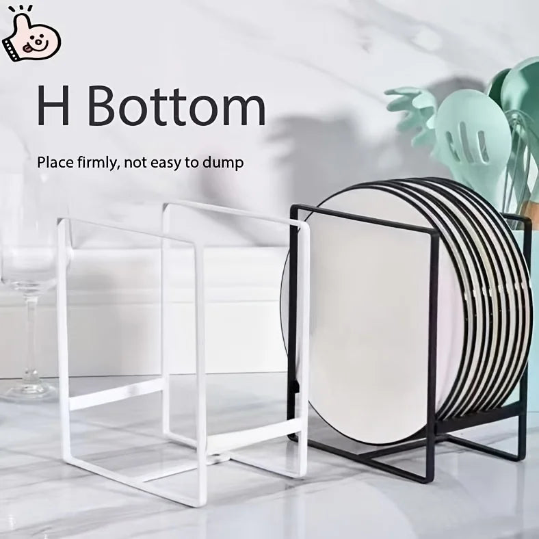 Elegancki metalowy zestaw do suszenia naczyń, zajmujący mało miejsca