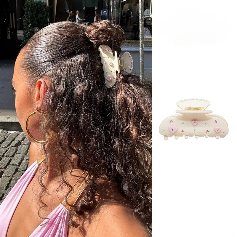 Spinki do włosów z wiśniami dla kobiet i dziewcząt.Różne modele