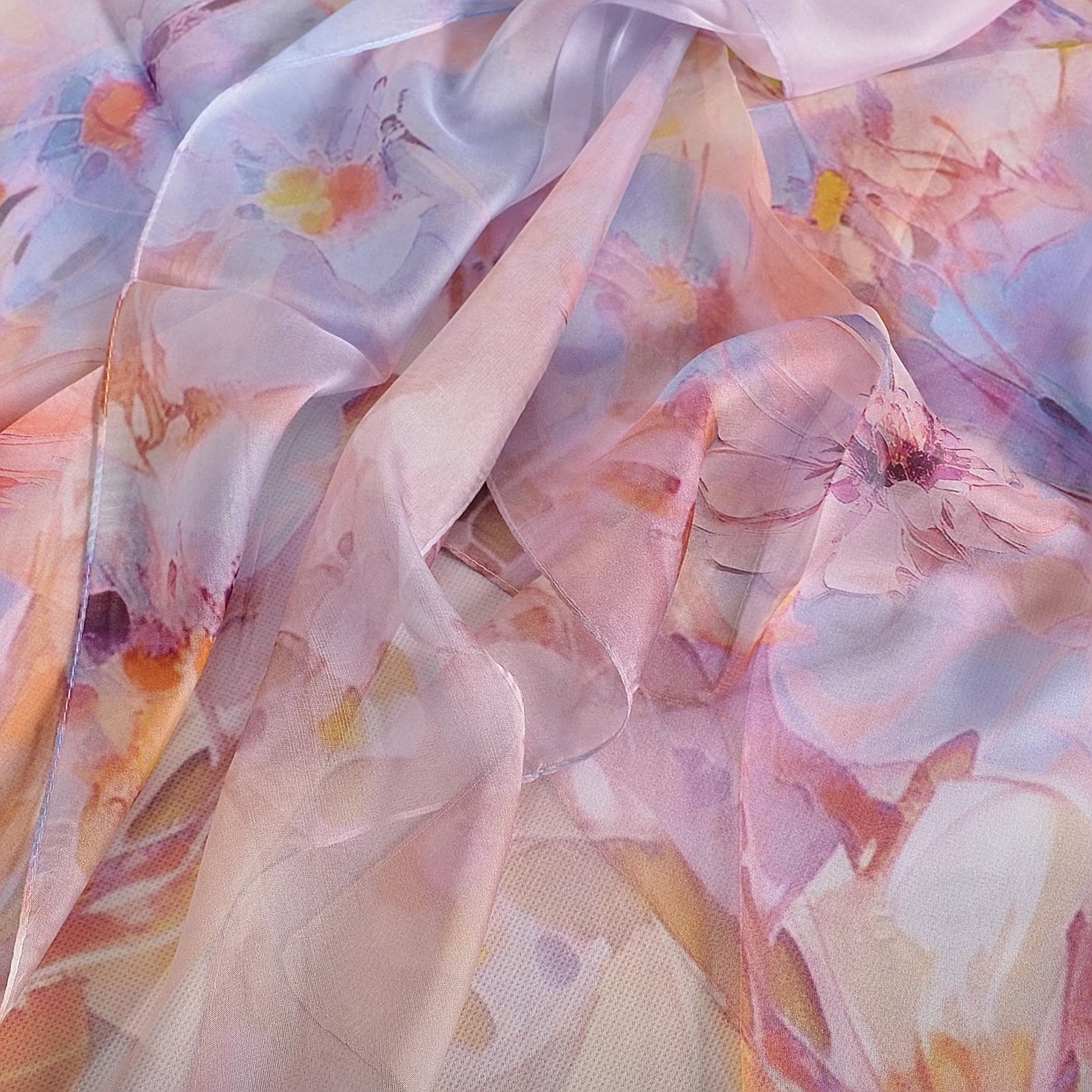 Wiosenny, jesienny, fioletowo-różowy, długi jedwabny.