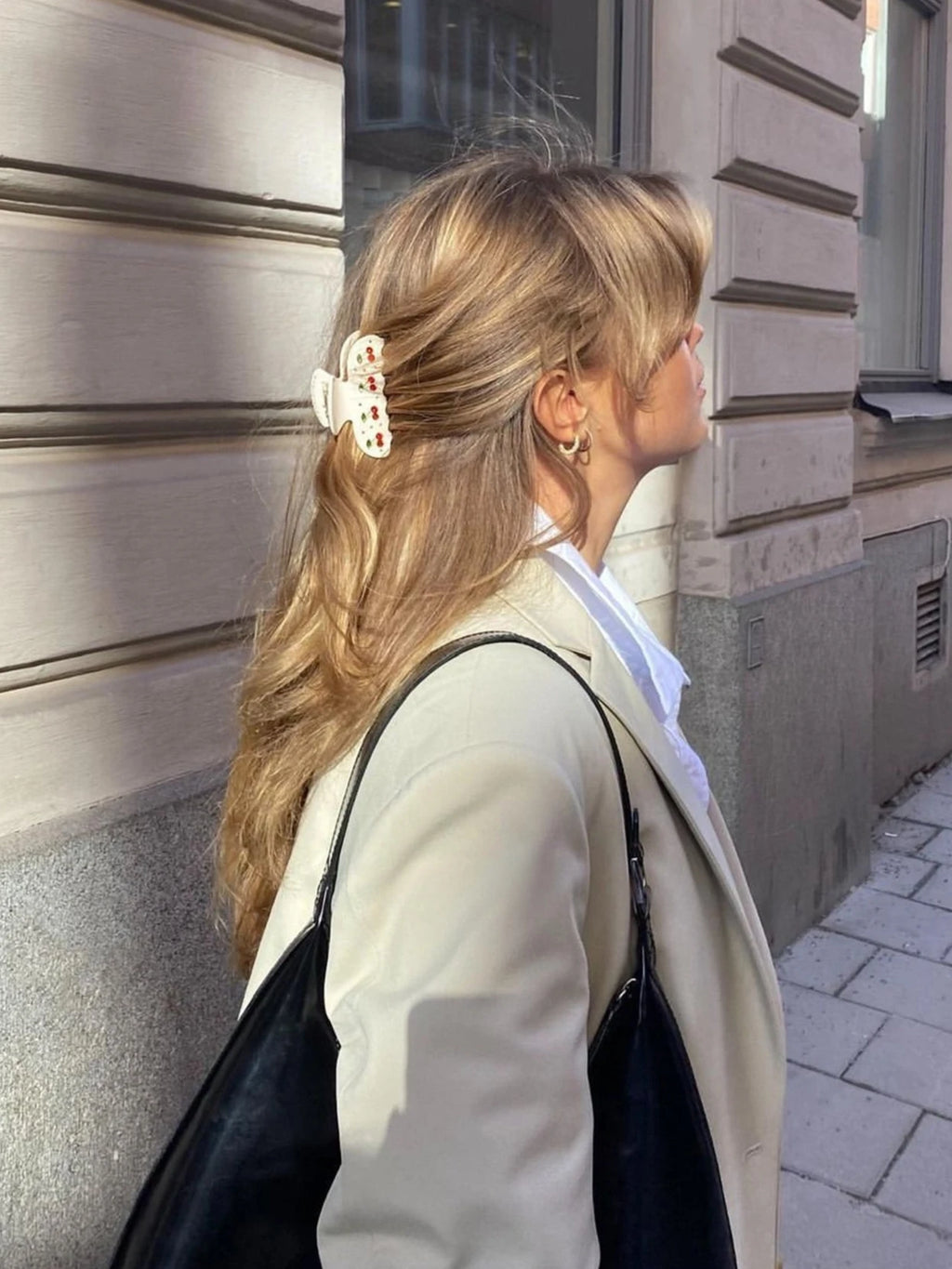 Spinki do włosów z wiśniami dla kobiet i dziewcząt.Różne modele