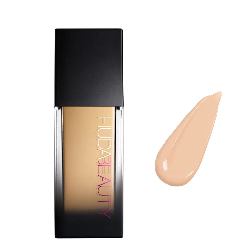 Nowy podkład w płynie Huda Beauty Flawless Liquid Foundation.